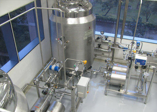سیستم های ذخیره سازی و توزیع آب خالص دارویی PWD